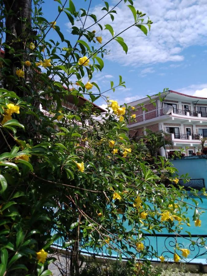 Hotel Jal Mahal Покхара Экстерьер фото